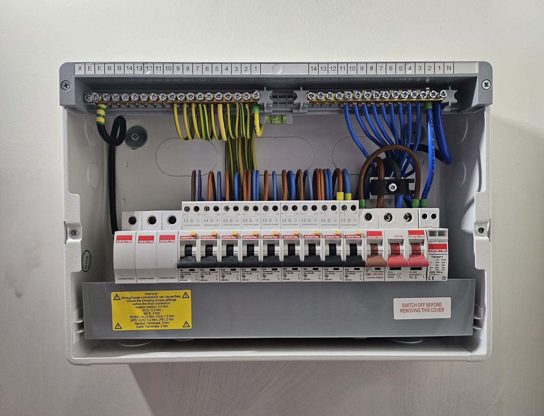 Fuseboard upgrades in flats: A guide for Reading landlords.
