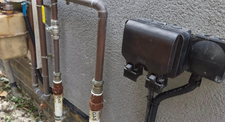 Does protective bonding have to be carried out by an electrician? Advice for Burghfield Common homeowners. 